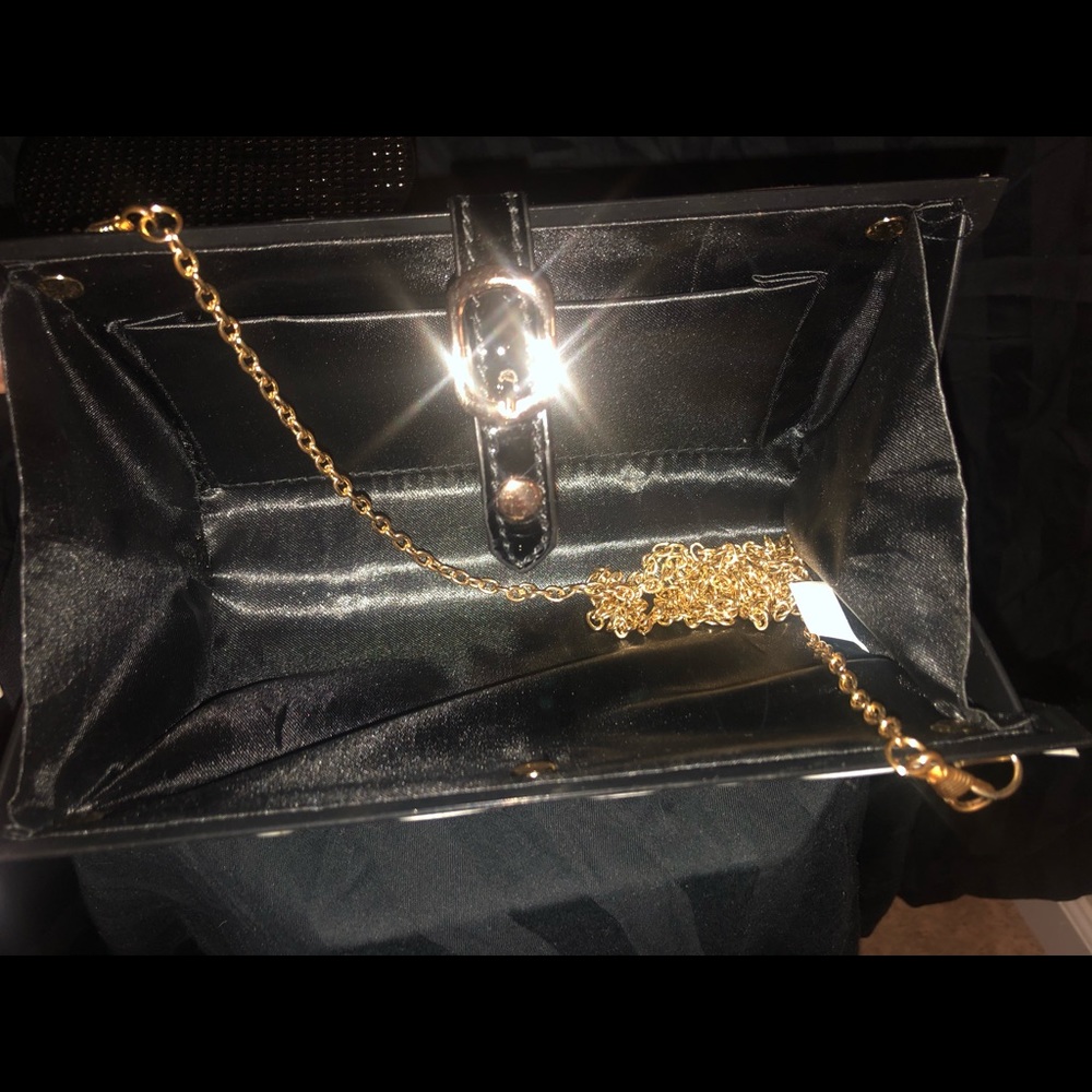 Purse - Picture 4 of 8